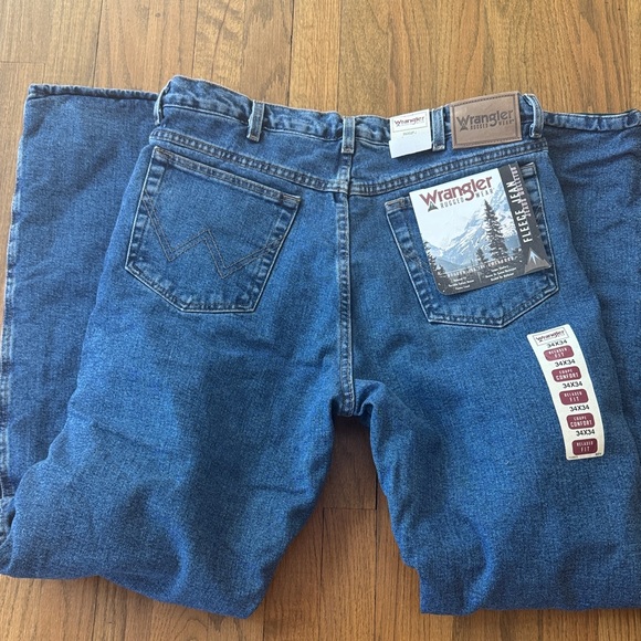 Wrangler Fleeced Lined Jeans 34-34 | Relaxed Fit 34-34 NWT - Picture 2 of 6